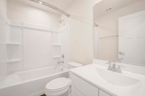 Tiny photo for 10617 Owain Way, Orland Park, IL 60462 (MLS # 12508721)