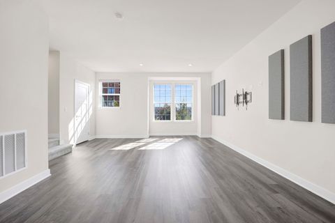 Tiny photo for 10617 Owain Way, Orland Park, IL 60462 (MLS # 12508721)