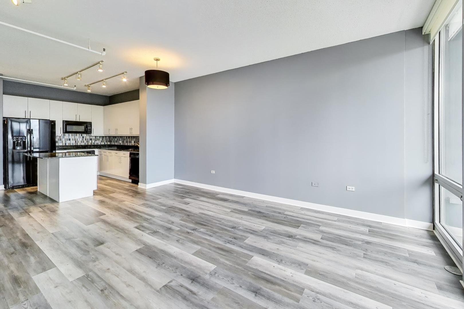 737 W WASHINGTON Boulevard 1109