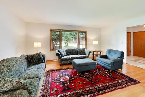 Tiny photo for 115 S Cedar Avenue, Wood Dale, IL 60191 (MLS # 12737073)