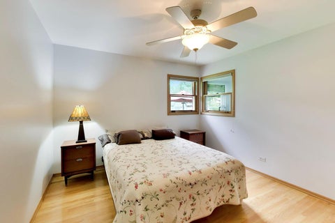 Tiny photo for 115 S Cedar Avenue, Wood Dale, IL 60191 (MLS # 12737073)