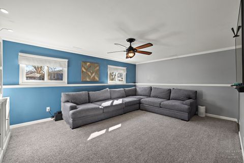 Tiny photo for 934 Nottingham Lane, Crystal Lake, IL 60014 (MLS # 12555547)