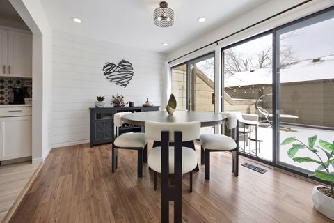 Tiny photo for 122 Aberdeen Court, Geneva, IL 60134 (MLS # 12594950)