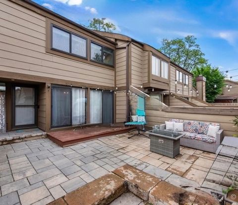 Tiny photo for 122 Aberdeen Court, Geneva, IL 60134 (MLS # 12594950)