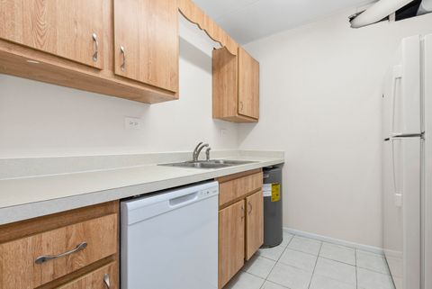 Tiny photo for 3240 N Manor Drive #216, Lansing, IL 60438 (MLS # 12538371)