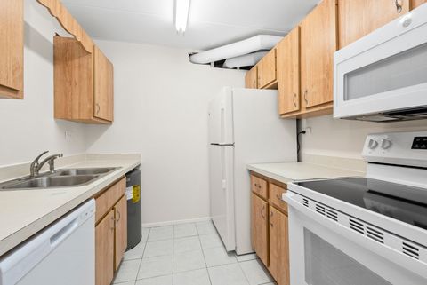 Tiny photo for 3240 N Manor Drive #216, Lansing, IL 60438 (MLS # 12538371)