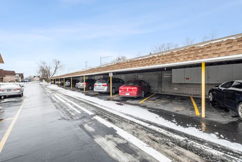 Tiny photo for 3240 N Manor Drive #216, Lansing, IL 60438 (MLS # 12538371)