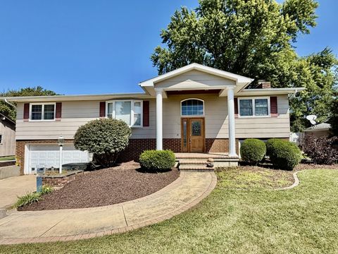 Tiny photo for 1203 W Clark Street, Princeton, IL 61356 (MLS # 12456965)