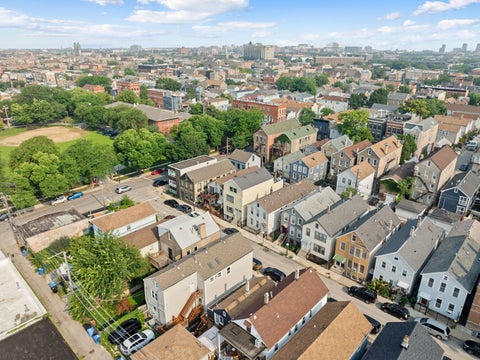 Tiny photo for 1028 W 20th Place #1, Chicago, IL 60608 (MLS # 12681788)
