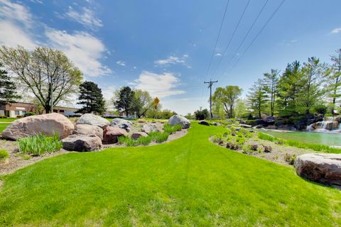 Tiny photo for 115 Prairie Park Drive #502, Wheeling, IL 60090 (MLS # 12636516)