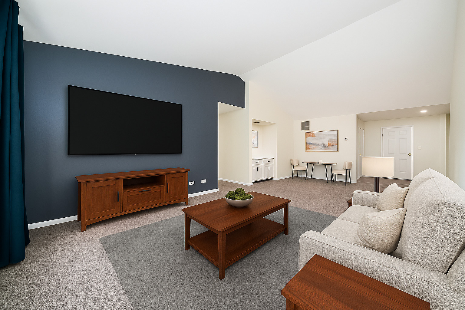 Deerfield, Illinois 60015, United States, 3 Bedrooms Bedrooms, ,2 BathroomsBathrooms,Residential,Active,240379