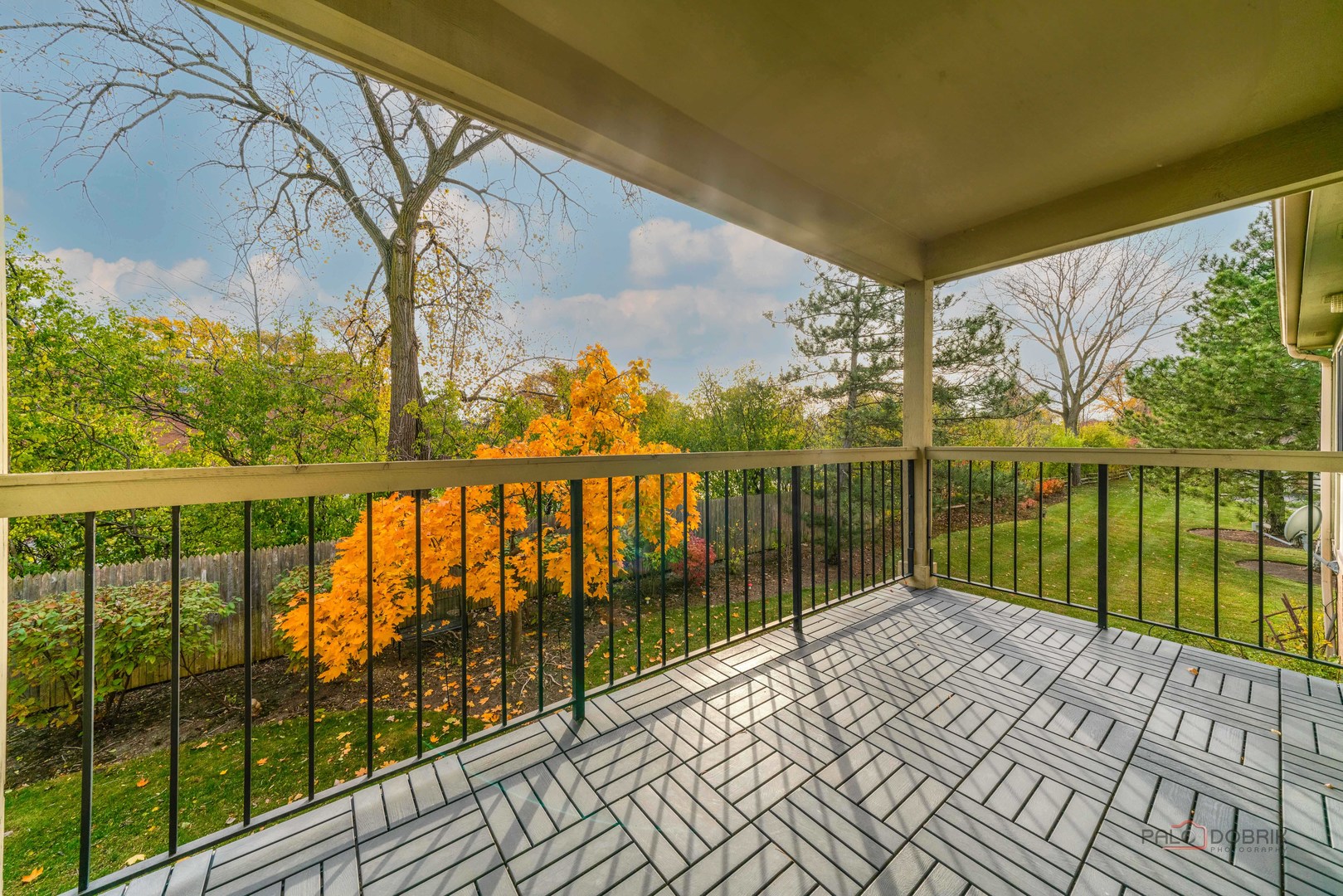 Deerfield, Illinois 60015, United States, 3 Bedrooms Bedrooms, ,2 BathroomsBathrooms,Residential,Active,240379