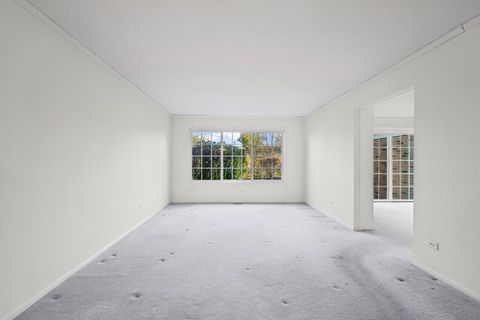 Tiny photo for 2526 Essex Drive, Northbrook, IL 60062 (MLS # 12521204)