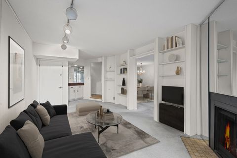 Tiny photo for 2526 Essex Drive, Northbrook, IL 60062 (MLS # 12521204)