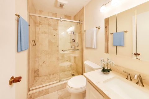 Tiny photo for 2324 Central Street #2B, Evanston, IL 60201 (MLS # 12598304)