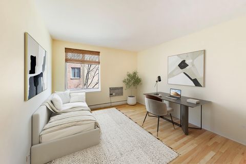 Tiny photo for 2324 Central Street #2B, Evanston, IL 60201 (MLS # 12598304)