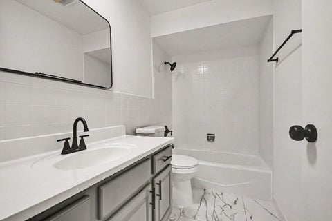 Tiny photo for 6935 N Milwaukee Avenue #204, Niles, IL 60714 (MLS # 12682427)