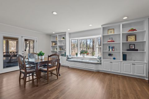 A home in Lake Bluff
