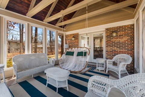 A home in Lake Bluff