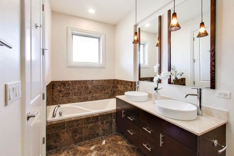 Tiny photo for 1518 W Cortez Street #3W, Chicago, IL 60642 (MLS # 12595604)