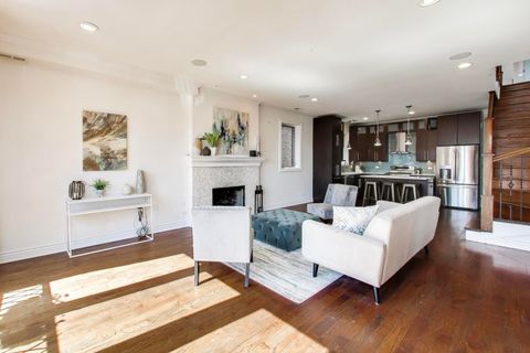 Tiny photo for 1518 W Cortez Street #3W, Chicago, IL 60642 (MLS # 12595604)