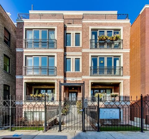 Photo of 1518 W Cortez Street #3W, Chicago, IL 60642 (MLS # 12595604)