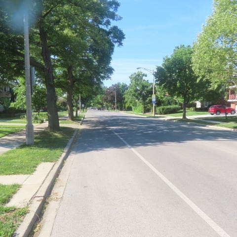 Tiny photo for 1123 N Oak Park Avenue, Oak Park, IL 60302 (MLS # 12661625)