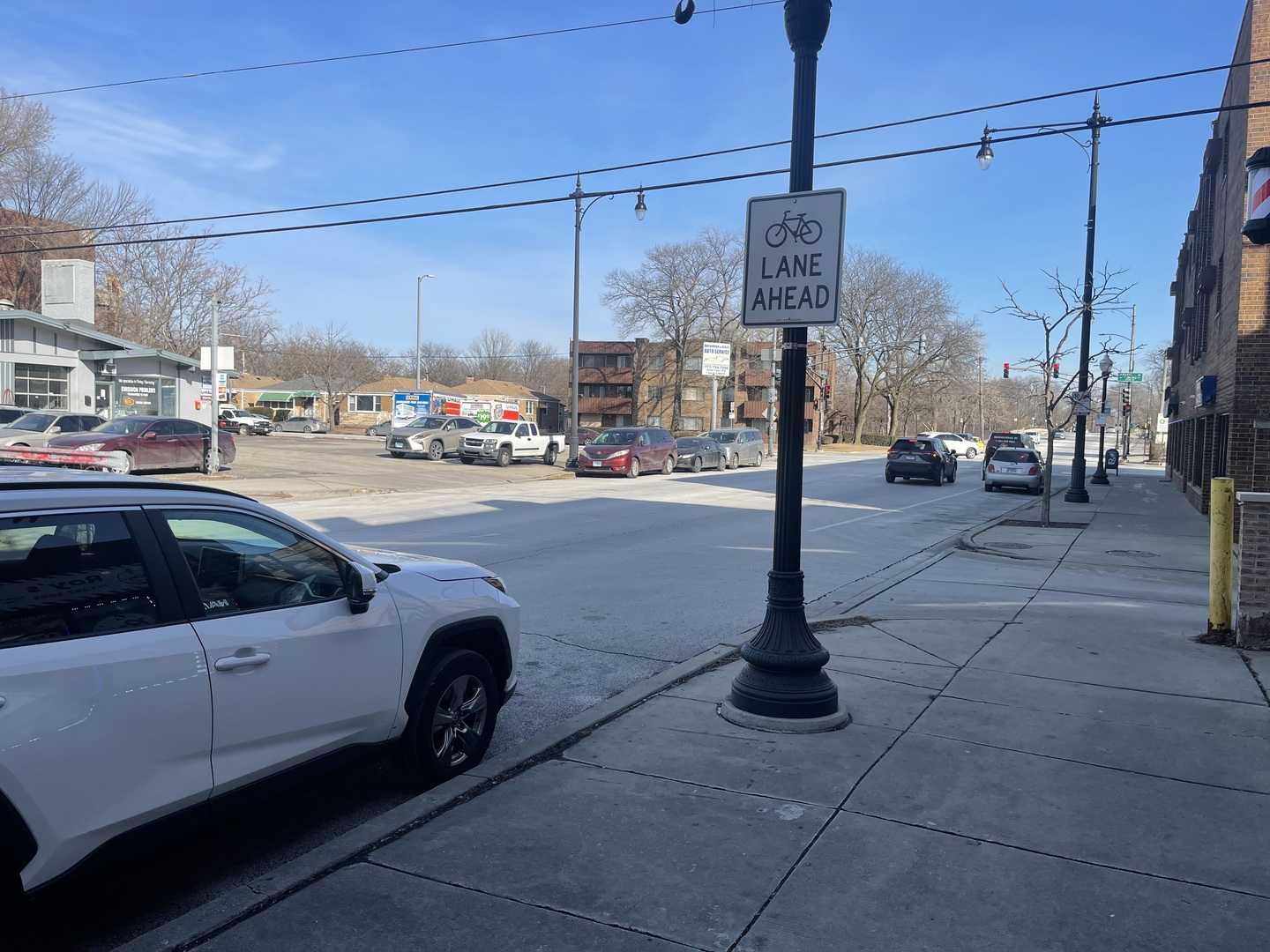 3217 W Bryn Mawr Avenue 103