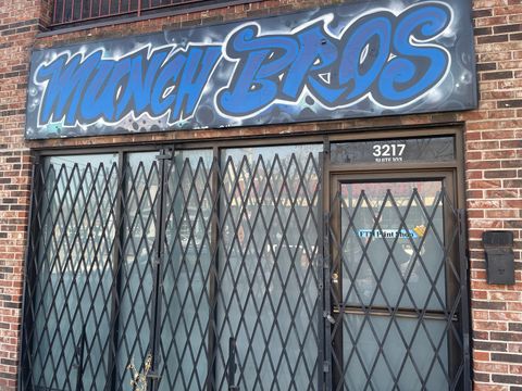 3217 W Bryn Mawr Avenue 103 Chicago IL 60659