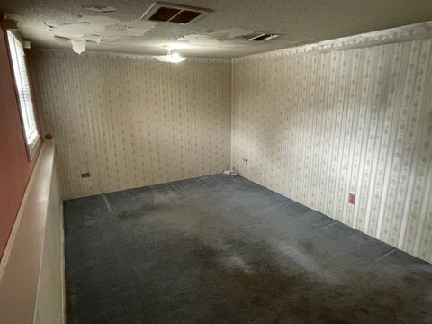 Tiny photo for 202 Oak Drive, Shorewood, IL 60404 (MLS # 12500064)