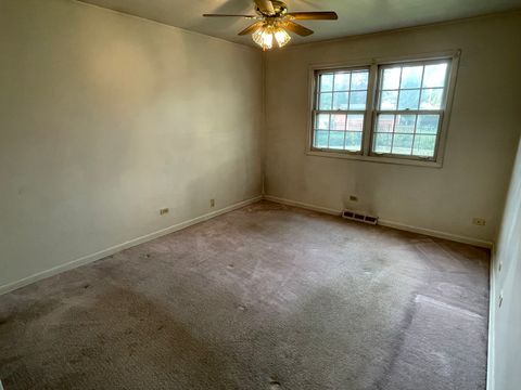 Tiny photo for 202 Oak Drive, Shorewood, IL 60404 (MLS # 12500064)