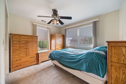 Tiny photo for 701 Garth Road, Wheeling, IL 60090 (MLS # 12495898)