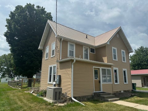 Tiny photo for 17 W OLD MILL Street, Milledgeville, IL 61051 (MLS # 12709502)