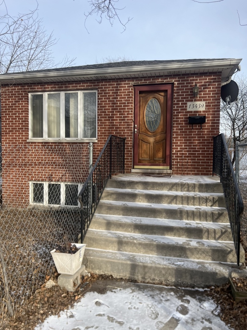 13439 S Brandon