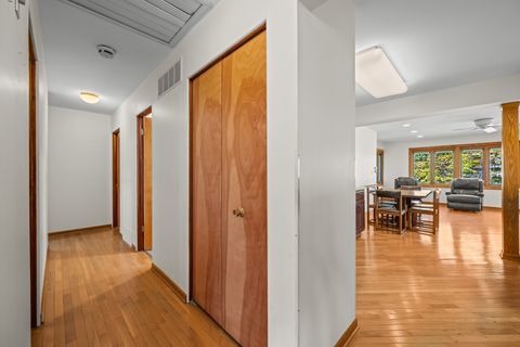 Tiny photo for 412 W Olive Avenue, Prospect Heights, IL 60070 (MLS # 12501612)