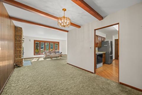 Tiny photo for 412 W Olive Avenue, Prospect Heights, IL 60070 (MLS # 12501612)