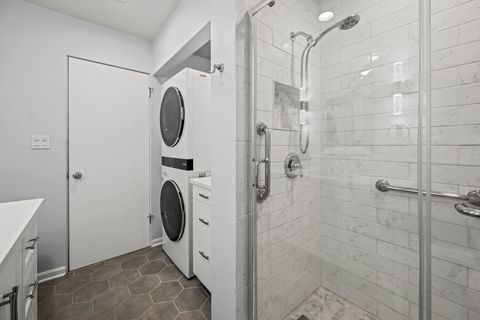Tiny photo for 412 W Olive Avenue, Prospect Heights, IL 60070 (MLS # 12501612)