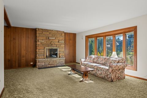 Tiny photo for 412 W Olive Avenue, Prospect Heights, IL 60070 (MLS # 12501612)