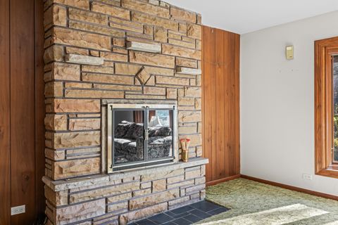 Tiny photo for 412 W Olive Avenue, Prospect Heights, IL 60070 (MLS # 12501612)