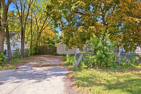 Tiny photo for 1536 Exposition Avenue, Aurora, IL 60506 (MLS # 12794125)