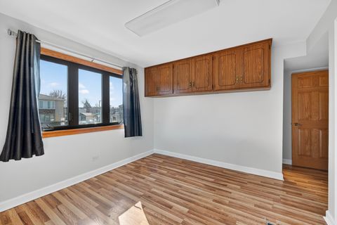 Tiny photo for 6056 S Keating Avenue #2E, Chicago, IL 60629 (MLS # 12606730)