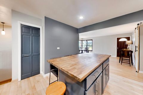 Tiny photo for 479 N Elm Avenue, Elmhurst, IL 60126 (MLS # 12684157)