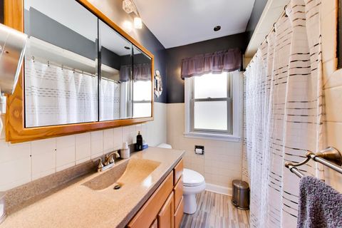 Tiny photo for 479 N Elm Avenue, Elmhurst, IL 60126 (MLS # 12684157)