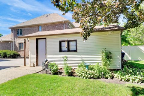 Tiny photo for 479 N Elm Avenue, Elmhurst, IL 60126 (MLS # 12684157)