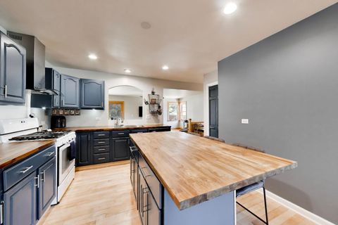 Tiny photo for 479 N Elm Avenue, Elmhurst, IL 60126 (MLS # 12684157)