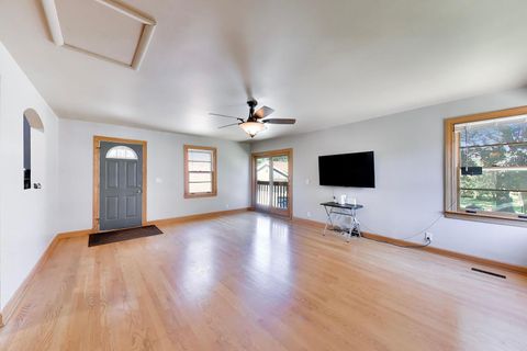 Tiny photo for 479 N Elm Avenue, Elmhurst, IL 60126 (MLS # 12684157)