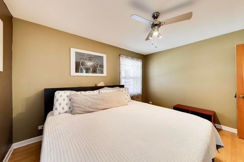 Tiny photo for 479 N Elm Avenue, Elmhurst, IL 60126 (MLS # 12684157)