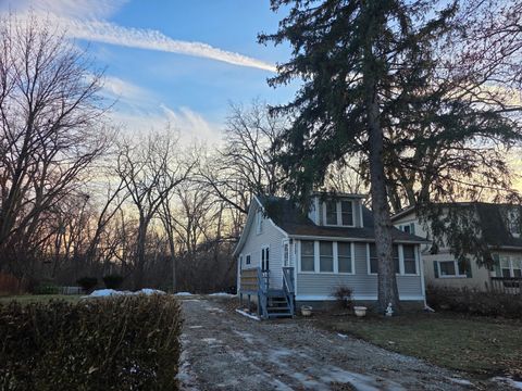 117 Woodland Drive Round Lake Beach IL 60073