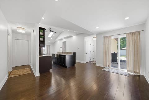 Tiny photo for 8320 Lamon Avenue, Burbank, IL 60459 (MLS # 12668074)