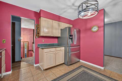 Tiny photo for 2928 Oxford Drive, Bettendorf, IA 52722 (MLS # 12724718)